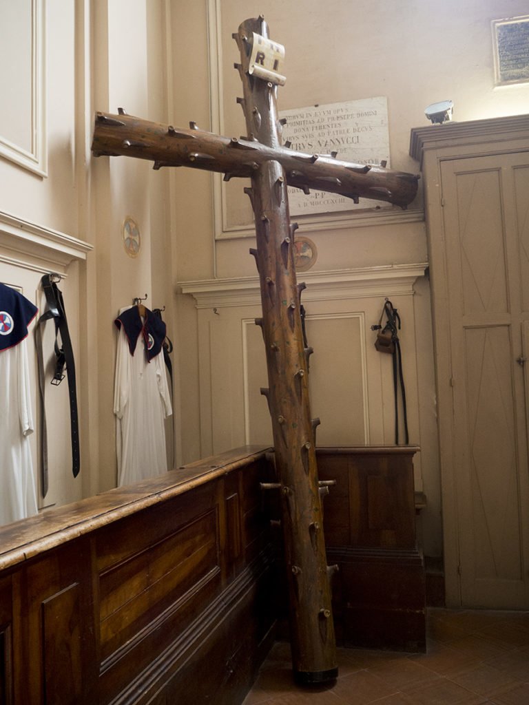Cross carried in procession by the confraternity members