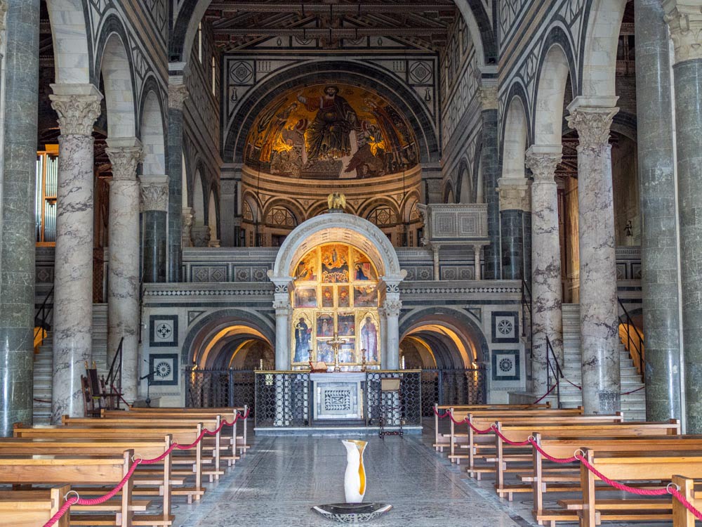 San Miniato al Monte, interior