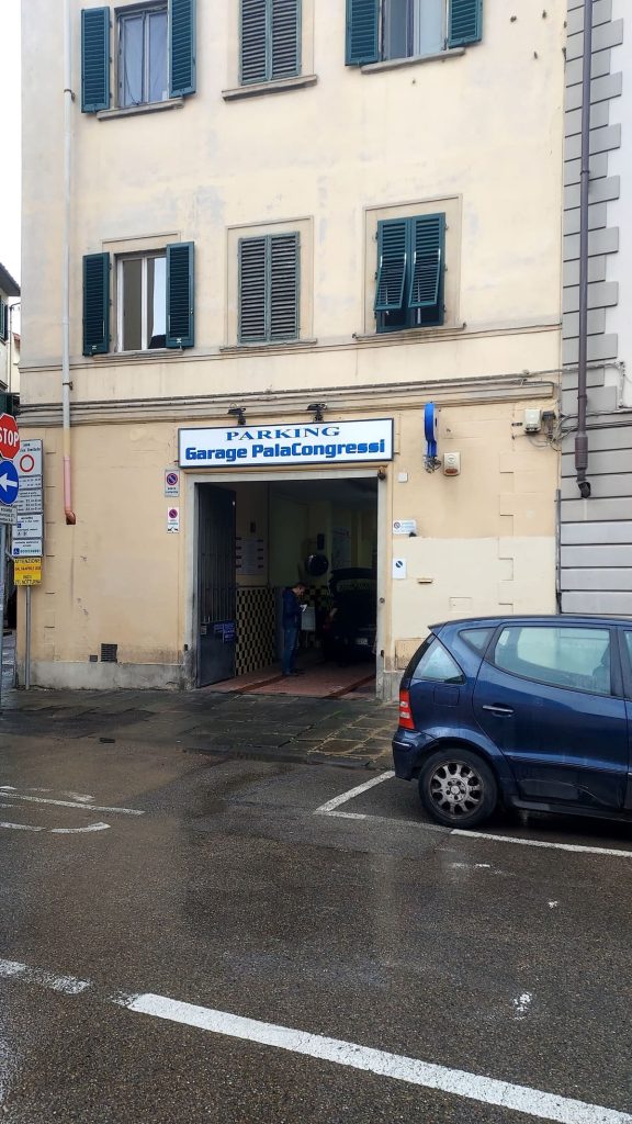 Parking-in-Florence