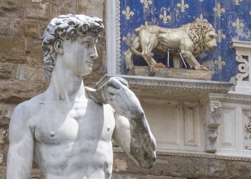 statue in florence