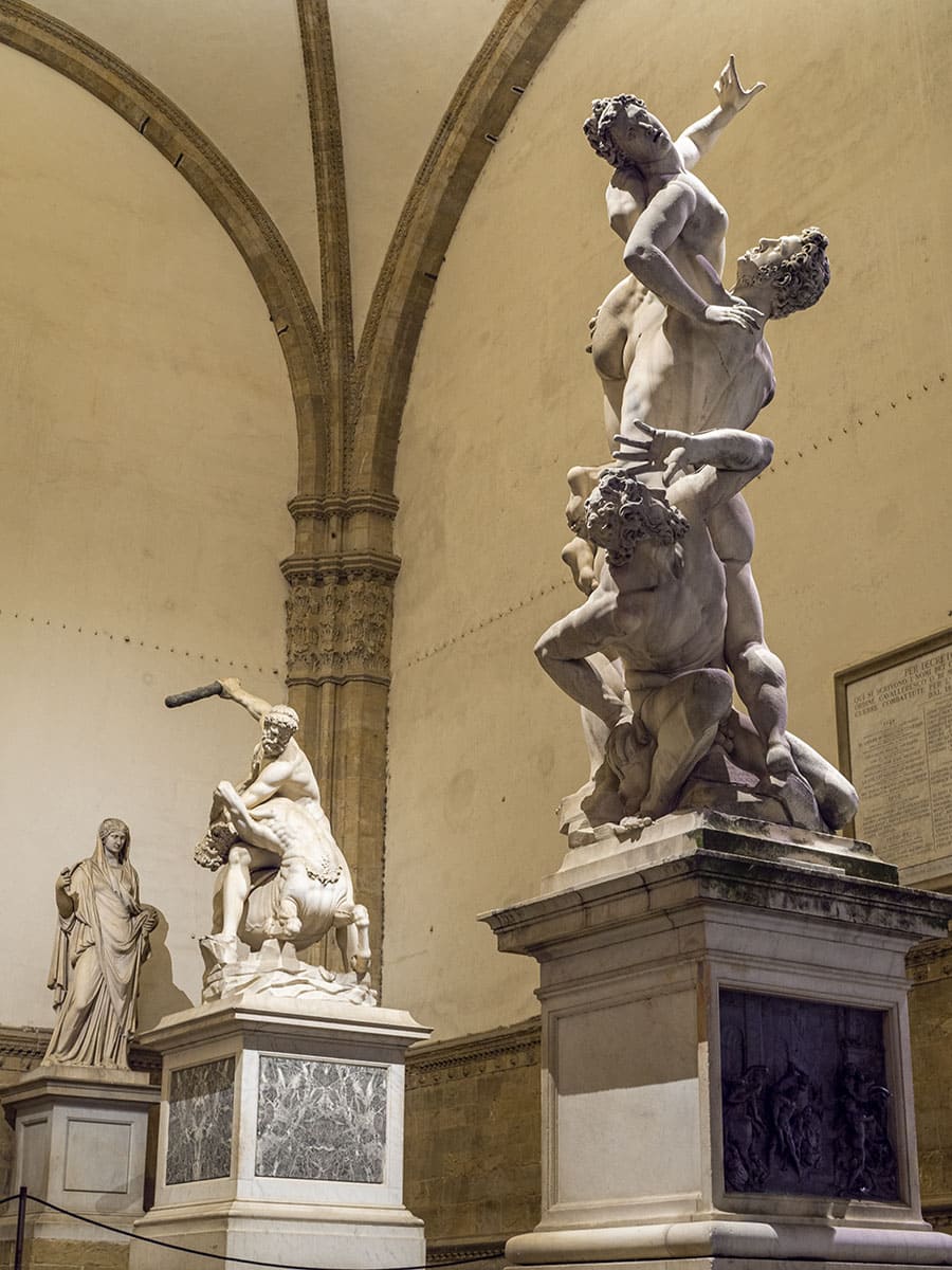 statue in florence
